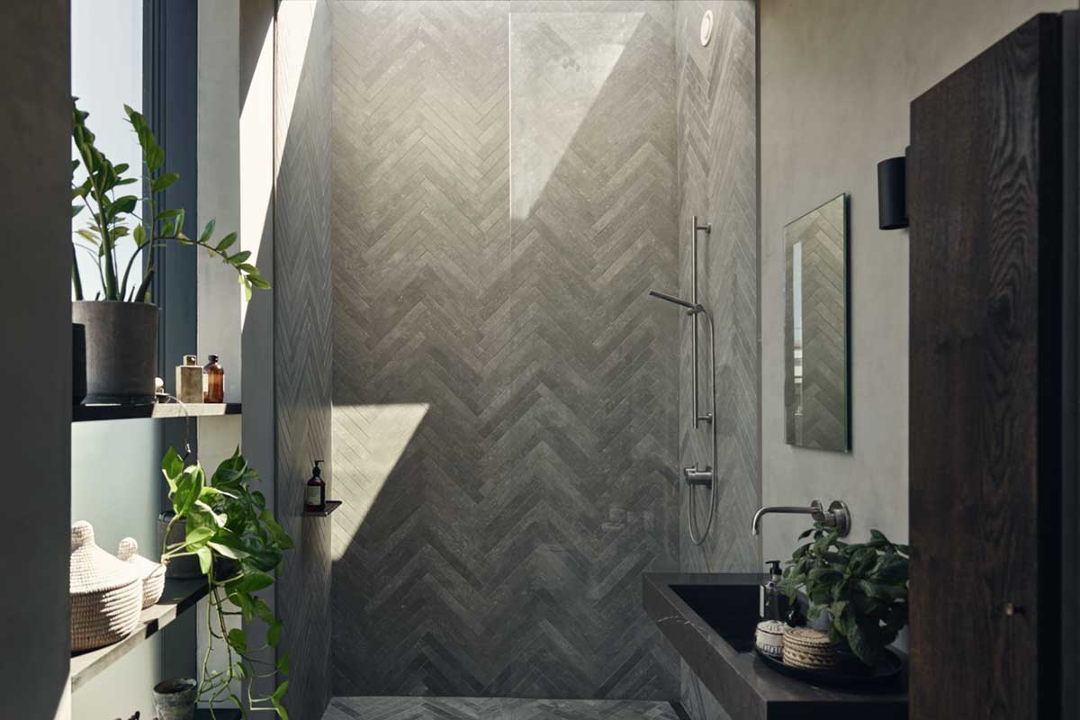 Vario by VELUX  bespoke rooflight bathroom